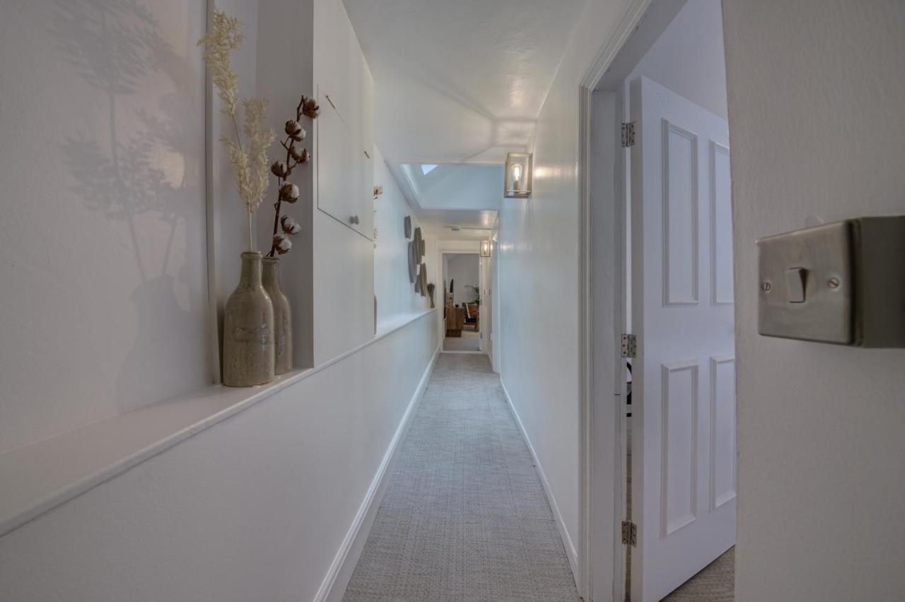 Beautiful Apartment On The Historic Rows Chester Eksteriør bilde