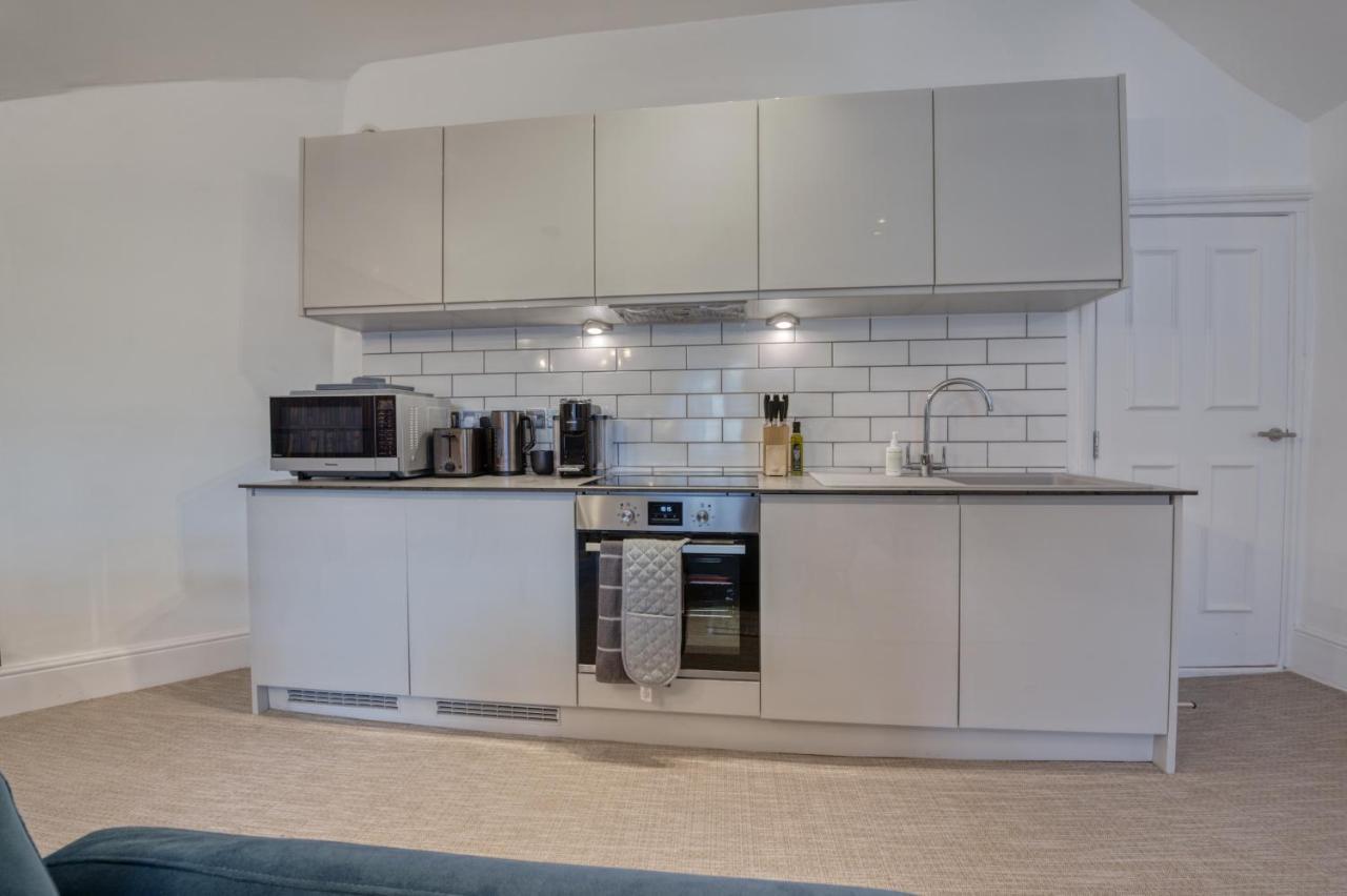 Beautiful Apartment On The Historic Rows Chester Eksteriør bilde