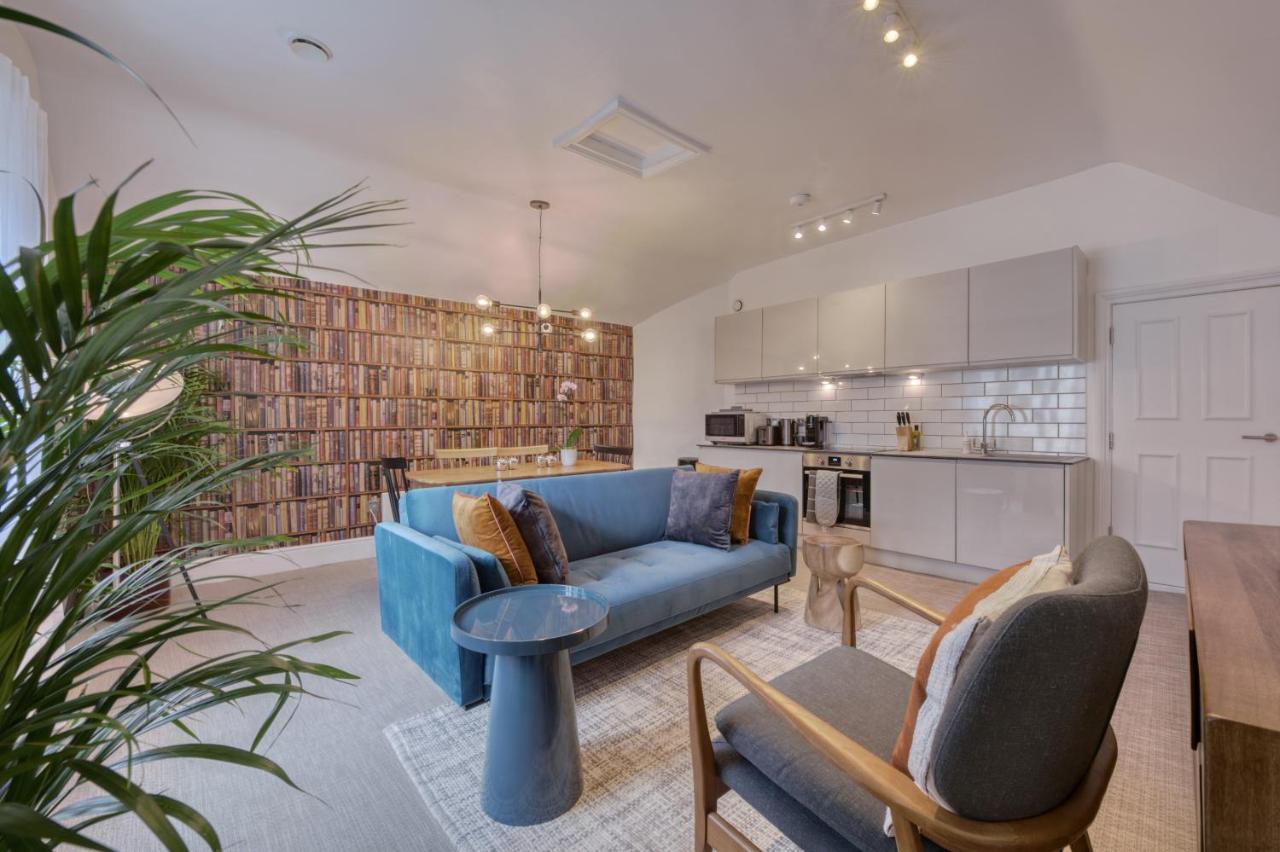 Beautiful Apartment On The Historic Rows Chester Eksteriør bilde